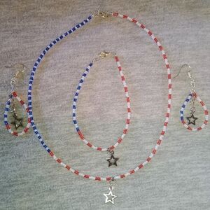 Patriotic necklace set